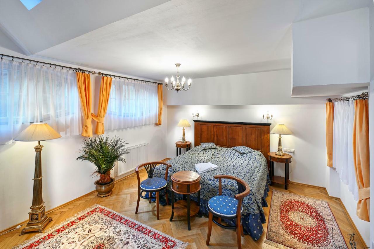 Salvator Hotel Karlsbad Exteriör bild